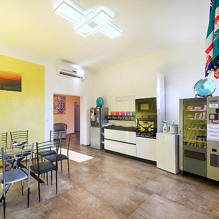 Eleroom Siena Exteriör bild